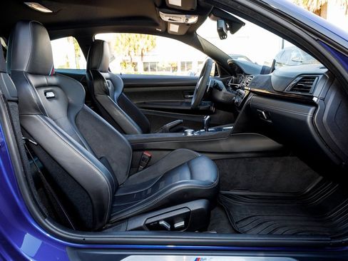 Used 2019 BMW M4 CS w/ Executive Package image 38