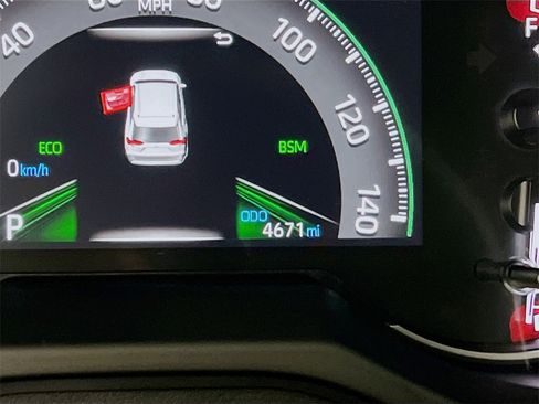 Certified 2025 Toyota RAV4 XLE image 12