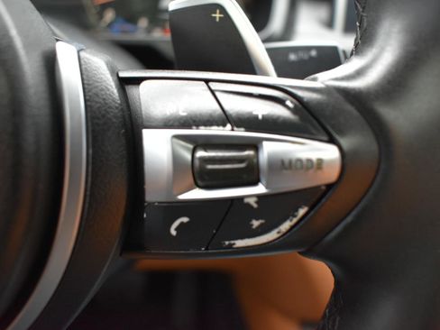 Used 2015 BMW X6 xDrive35i image 16