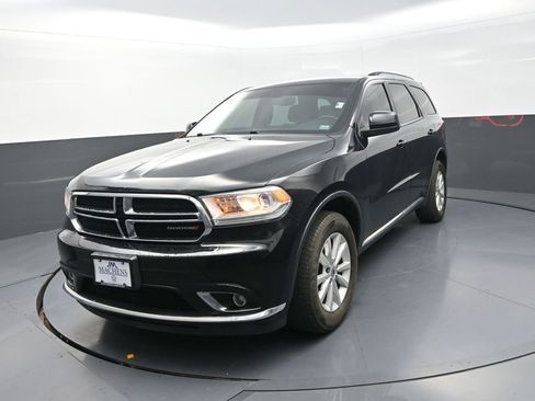 Used 2019 Dodge Durango SXT AWD/4WD image 4