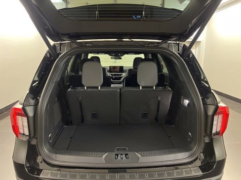 New 2025 Ford Explorer ST-Line image 29
