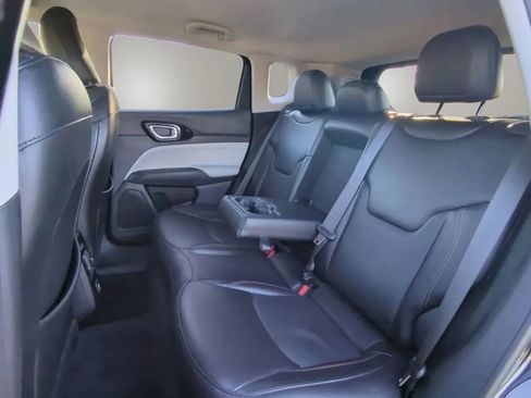 Used 2022 Jeep Compass Limited AWD/4WD image 21