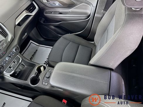 Used 2022 GMC Terrain SLE w/ Driver Convenience Package image 24