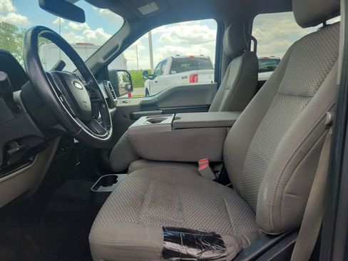 Used 2016 Ford F150 XLT w/ Equipment Group 301A Mid AWD/4WD image 26