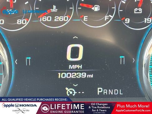 Used 2017 Chevrolet Tahoe LT w/ LT Signature Package image 10