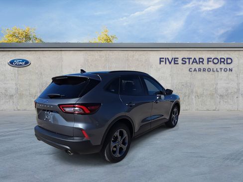 Used 2025 Ford Escape ST-Line image 8