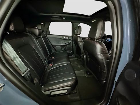 New 2025 Ford Escape ST-Line Elite w/ Premium Technology Package image 31