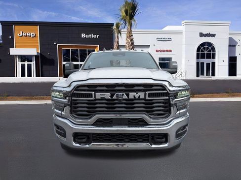 New 2026 RAM 3500 Tradesman w/ Chrome Appearance Group image 9
