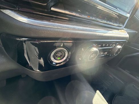 Certified 2022 Chevrolet Silverado 1500 RST image 23