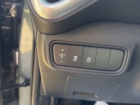 Used 2024 Kia Soul LX w/ Option Group 015 image 14