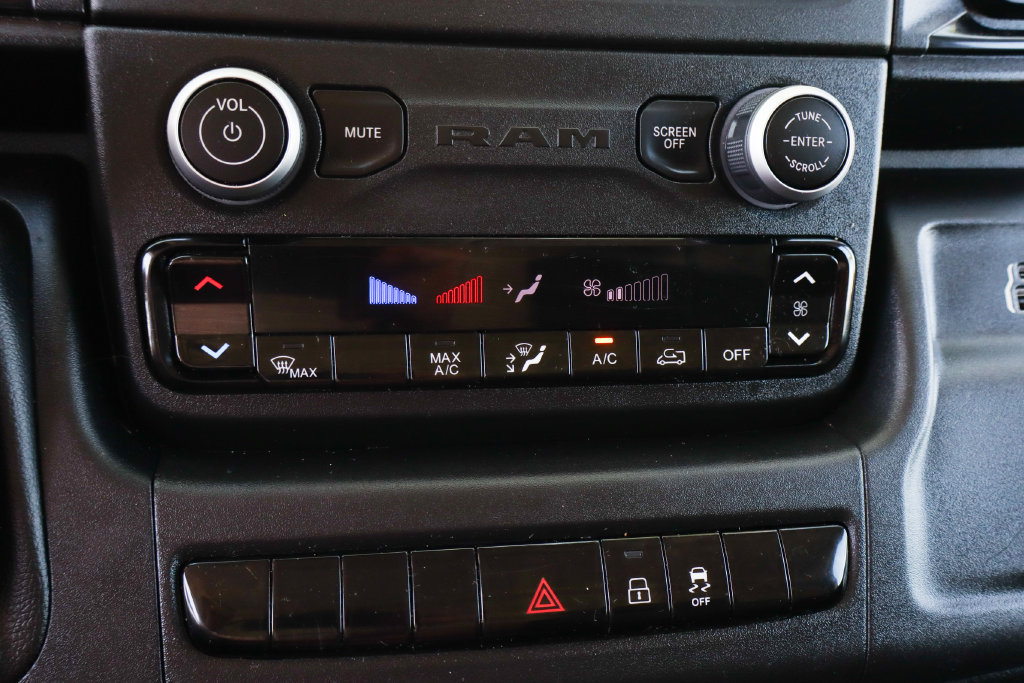 Used 2023 RAM ProMaster 2500 FWD image 30