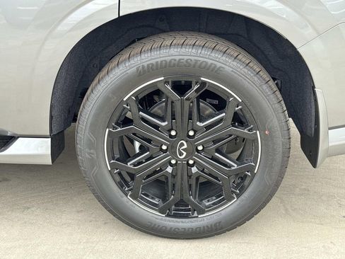 New 2026 INFINITI QX80 4WD w/ Sport Exterior Package image 6