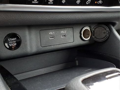 Used 2025 Nissan Rogue SV FWD image 16
