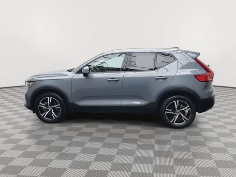 Used 2023 Volvo XC40 B5 Core AWD/4WD image 34