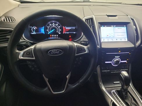 Used 2017 Ford Edge Titanium w/ Equipment Group 301A AWD/4WD image 22
