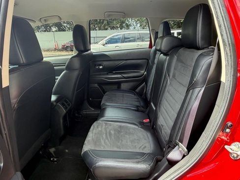 Used 2020 Mitsubishi Outlander SE FWD image 22
