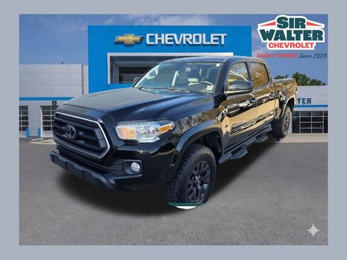 Used 2020 Toyota Tacoma SR5 image 1