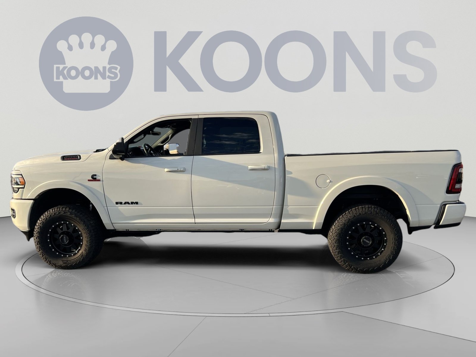 Used 2020 RAM 3500 Laramie AWD/4WD image 2