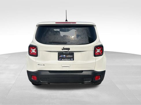 Used 2023 Jeep Renegade Latitude image 5