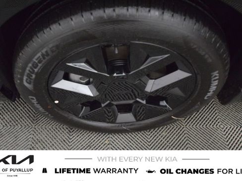 New 2026 Kia EV9 Land image 21