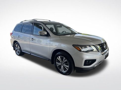 Used 2020 Nissan Pathfinder SL w/ Cargo Package AWD/4WD image 3