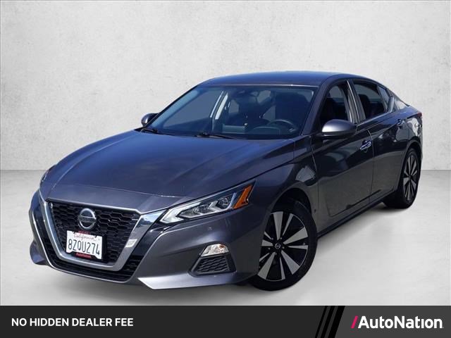 Used 2022 Nissan Altima 2.5 SV FWD image 1