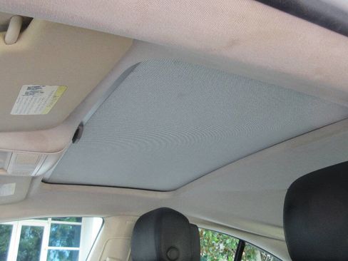 Used 2013 Volkswagen CC Lux image 34