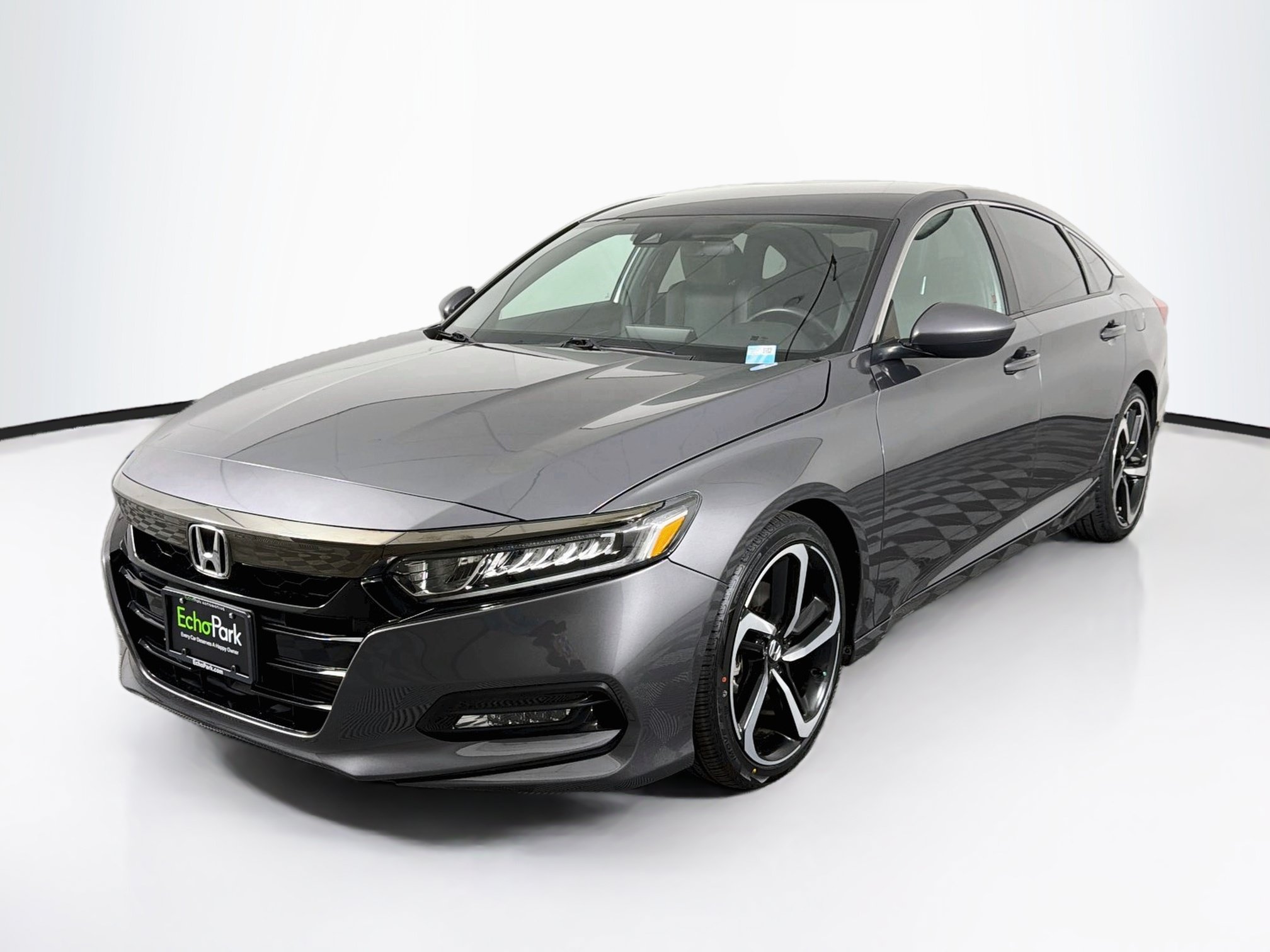 Used 2020 Honda Accord Sport image 3
