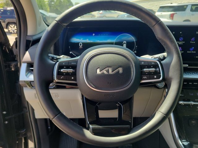 Certified 2024 Kia Carnival SX Prestige FWD image 22