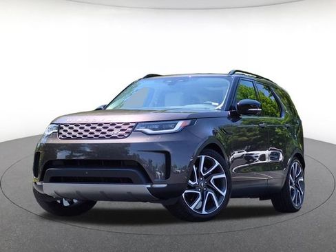 Used 2025 Land Rover Discovery S AWD/4WD image 1