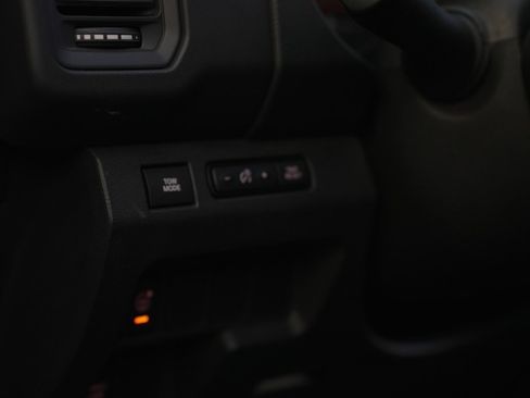 Used 2022 Nissan Frontier S w/ Technology Package image 15