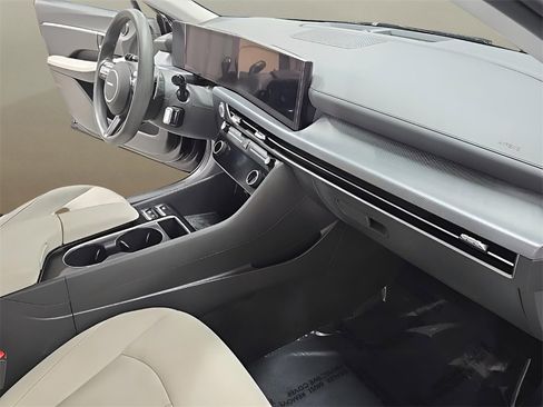 Used 2025 Hyundai Sonata SEL image 24