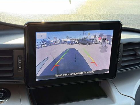 Certified 2023 Ford Explorer XLT image 31