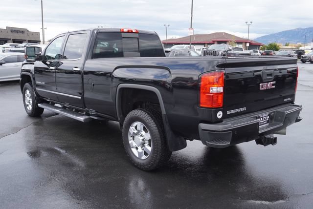 Used 2018 GMC Sierra 3500 Denali AWD/4WD image 9