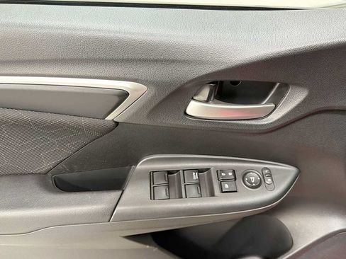 Used 2016 Honda Fit EX image 15