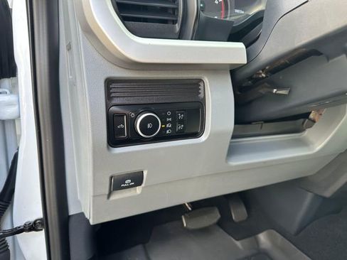 Used 2024 Ford F350 XLT w/ FX4 Off-Road Package AWD/4WD image 11