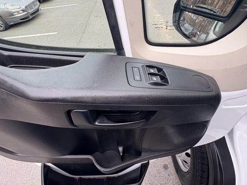 Used 2019 RAM ProMaster 2500 image 18
