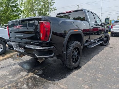 Used 2023 GMC Sierra 2500 Denali AWD/4WD image 7