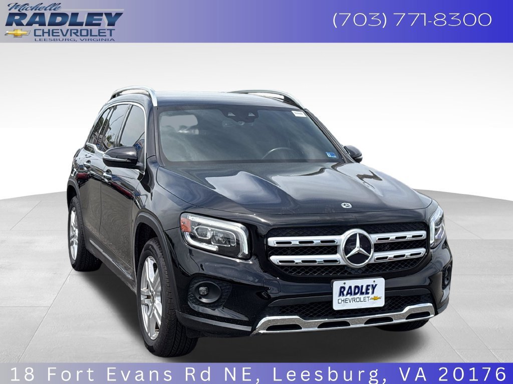 Used 2022 Mercedes-Benz GLB 250 4MATIC image 23