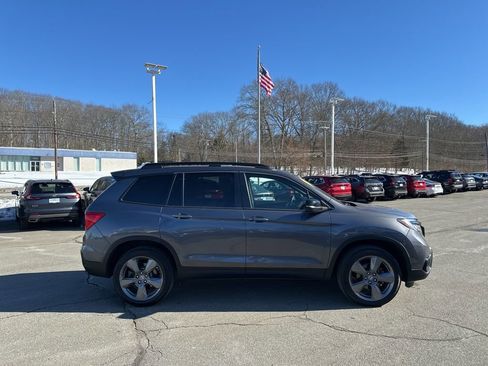 Used 2020 Honda Passport Touring image 4