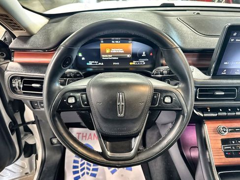 Used 2024 Lincoln Aviator Reserve image 17