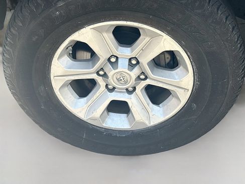 Used 2024 Toyota 4Runner SR5 Premium AWD/4WD image 28