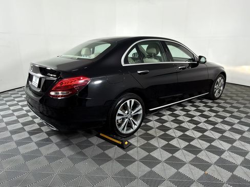 Used 2016 Mercedes-Benz C 300 4MATIC Sedan image 9