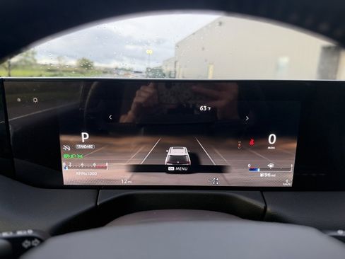 New 2026 Nissan Armada SL w/ Captain's Chari Seat Package image 8