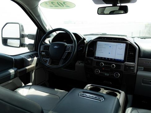 Used 2022 Ford F250 Limited w/ FX4 Off-Road Package AWD/4WD image 12