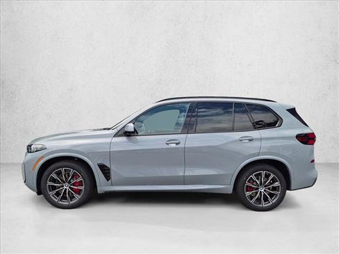 New 2026 BMW X5 xDrive40i w/ M Sport Package AWD/4WD image 5