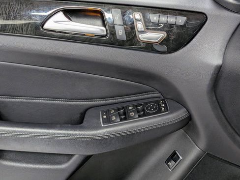 Used 2019 Mercedes-Benz GLS 450 4MATIC w/ Premium 1 Package image 15
