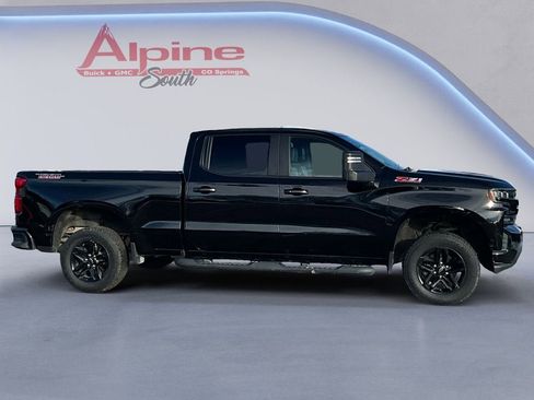 Used 2020 Chevrolet Silverado 1500 LT Trail Boss w/ Midnight Edition image 6