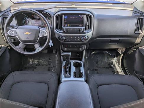 Used 2020 Chevrolet Colorado LT w/ Colorado RST Special Edition RWD image 16