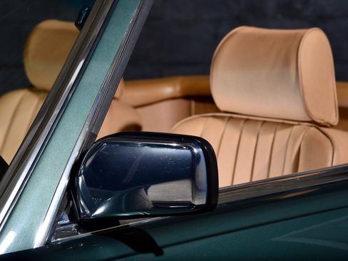 Used 1989 Mercedes-Benz 560 SL image 28